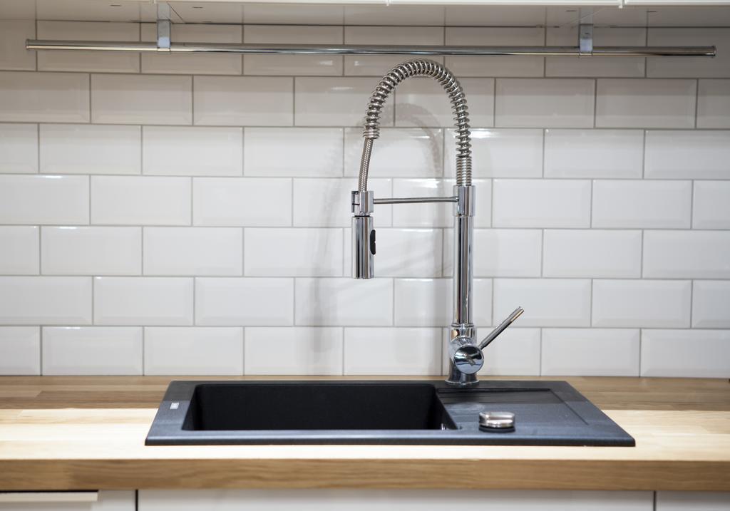 Homewell Apartments Pod Szczerbatym Познан Стая снимка