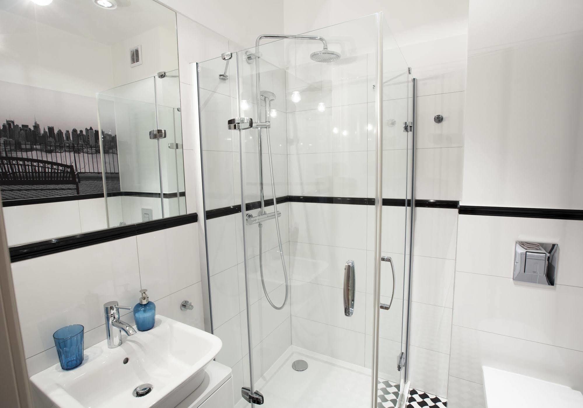 Homewell Apartments Pod Szczerbatym Познан Екстериор снимка